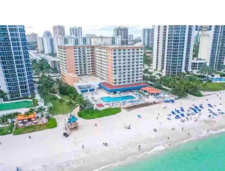 Alojamiento Con Balcon Hacia La Playa 115 마이애미 비치 외부 사진